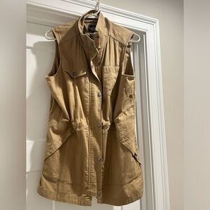 North face vest- medium